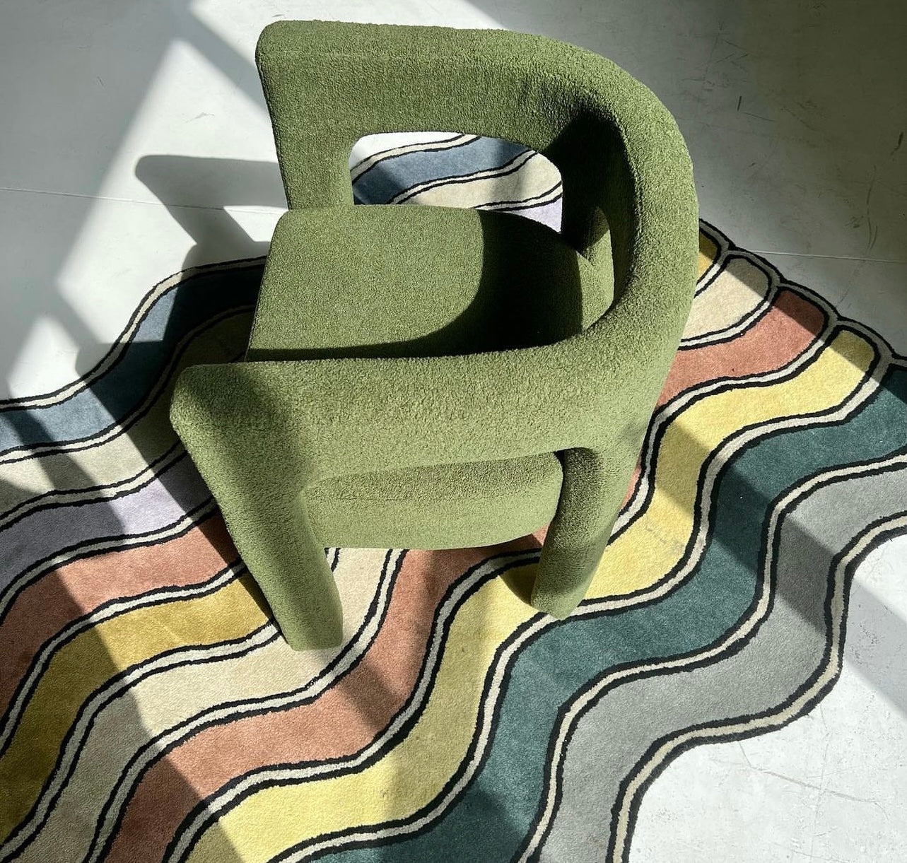 The Celeste Chair for Stylish Comfort - Image 3